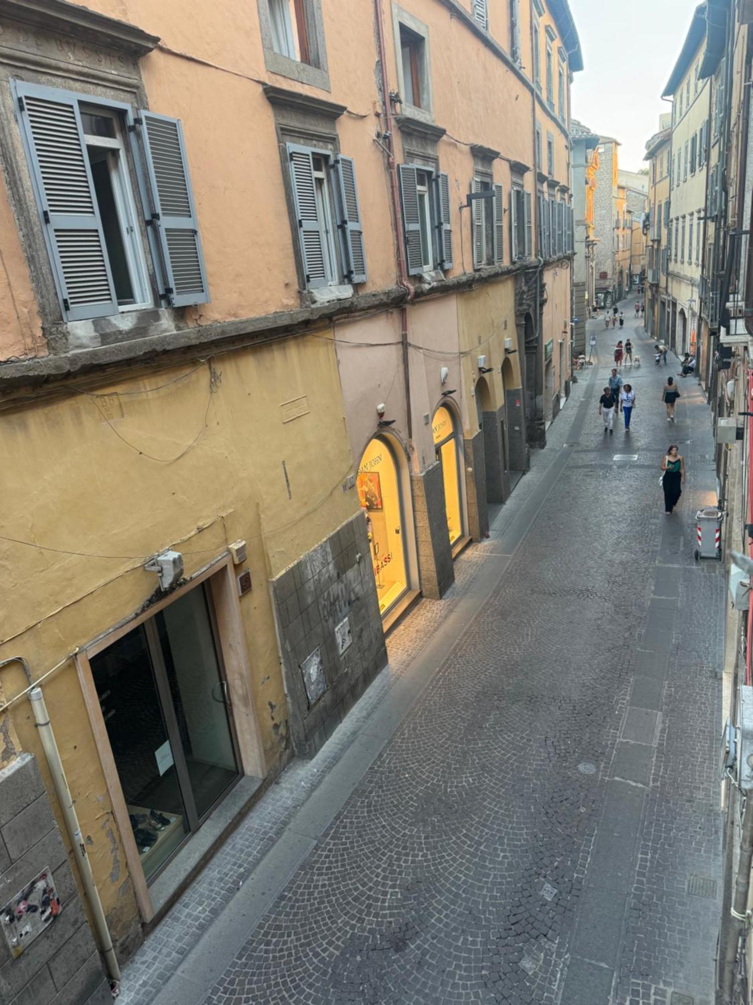 Antica Residenza Del Corso Viterbo Appartamento Vittorio Emanuele Dış mekan fotoğraf